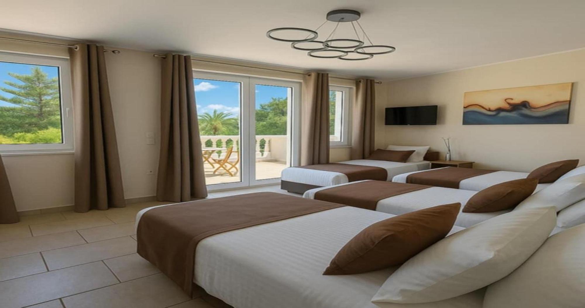 Small Paradise With Private Pool, Jacuzzi And Complete Privacy Villa *