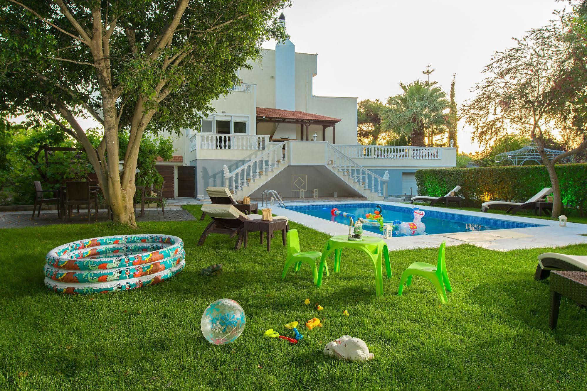 Villa Small Paradise With Private Pool, Jacuzzi And Complete Privacy *